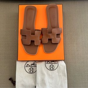 HERMES Oran Sandal | Gold/Brown Color | Size 37.5